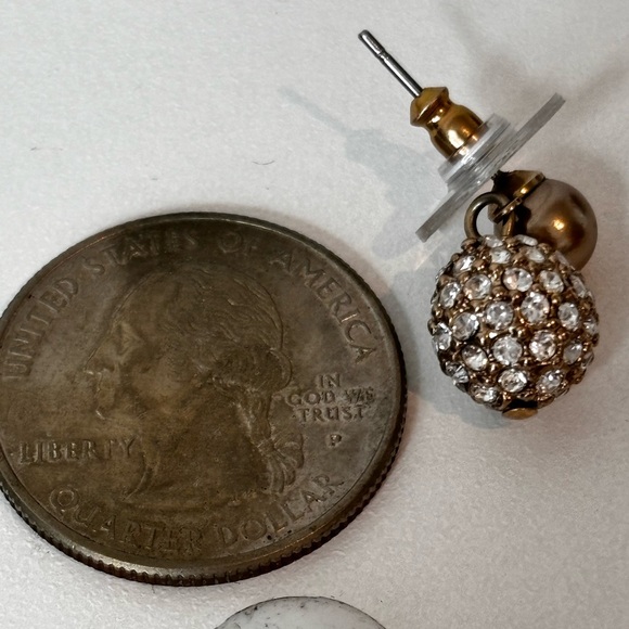 Disco ball earrings/ gold tone - Picture 6 of 6